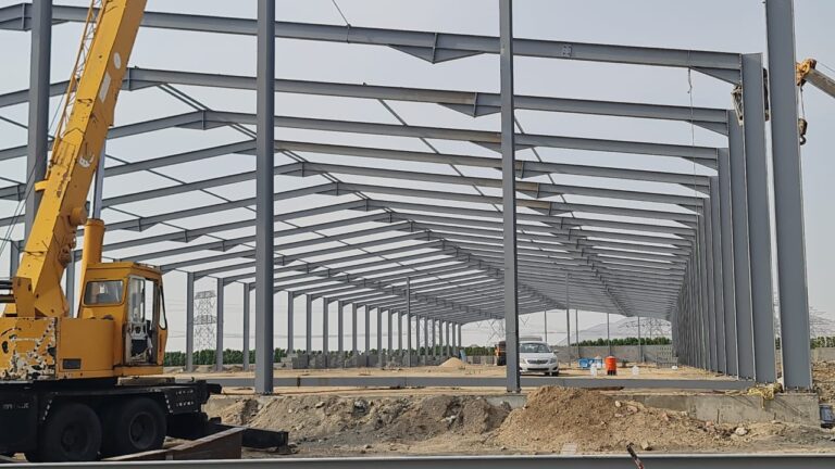 تنفيذ هناجر حديد في الاحساء – متانة وتصميم هندسي